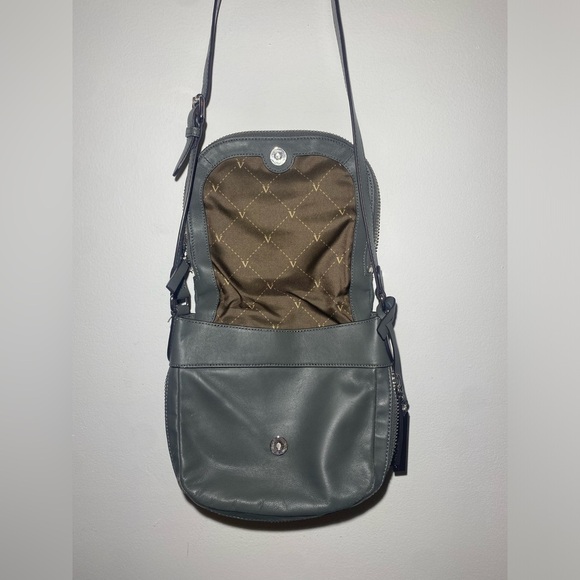 Quilted Crossbody Bag - Picture 3 of 8